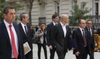 Joaquín Forn, Meritxell Borrás, Raül Romeva Jordi Turull y Josep Rull a su llegada a la sede de la Audiencia Nacional el pasado año