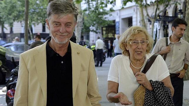 Pedro Santisteve, con su homóloga madrileña, Manuela Carmena