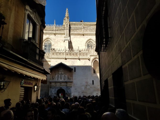 La puerta de la Capilla Real (José Antonio Martín)