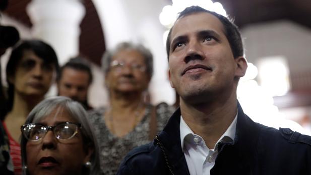 Juan Guaidó asiste a misa este domingo en Caracas