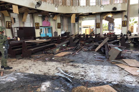 Interior de la catedral donde se ha producido la explosión