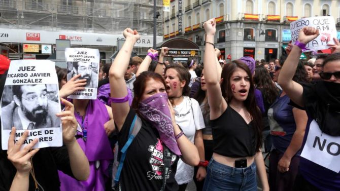 Feministas protestando contra la sentencia de la Manada