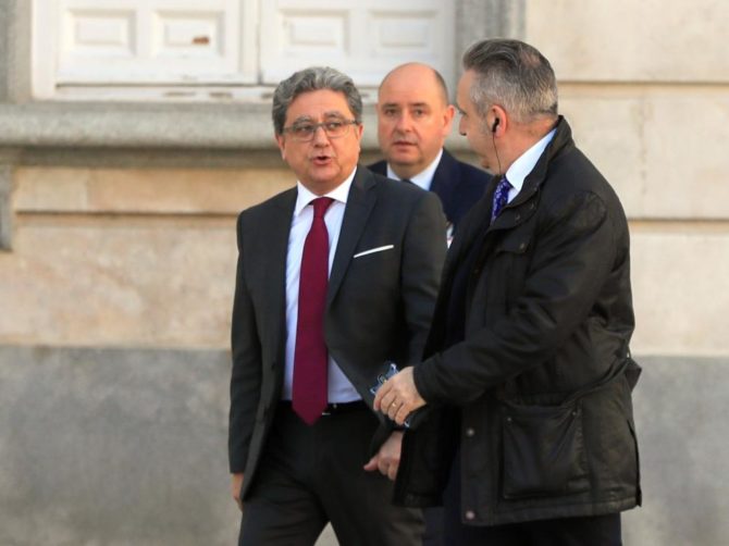 El ex delegado del Gobierno en Cataluña Enric Millo a su llegada al Tribunal Supremo, donde comparece como testigo en el juicio del procés.