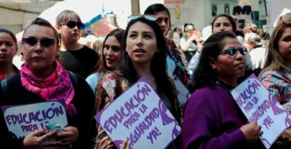 Varias mujeres en La Paz (Bolivia) en el Día Internacional de la Mujer celebrado este 8 de marzo