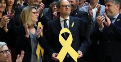 Quim Torra y Elsa Artadi con lazos amarillos
