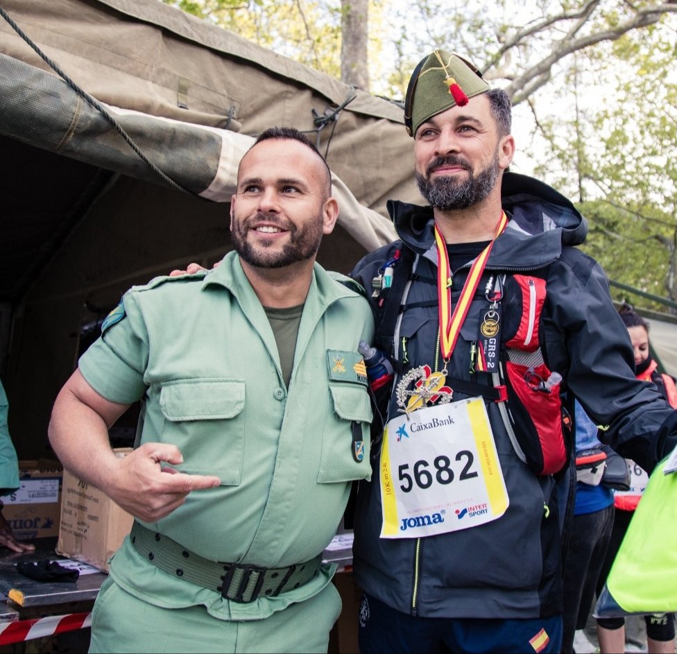 Porque No Hizo La Mili Abascal