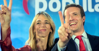 Cayetana Álvarez de Toledo y Pablo Casado, durante la campaña electoral