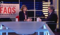 Cristina Puig con Artur Mas, en 'Preguntes Freqüents'. (TV3)
