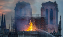 El fuego que destruyó buena parte de la catedral de Notre Dame, en el corazón de París, es una tragedia irreparable. Aunque se reconstruya la catedral, nunca será como antes.