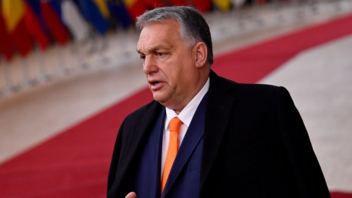 orban.08.jpg