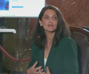 La exasesora de Moncloa Sánchez Acera dice que no recuerda qué periodista le envió el correo de González Amador