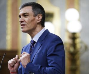 Sánchez acusa a Abascal de desviar fondos de Disenso: «Dejen de llamarse Vox y llámense Abascal S.L.»