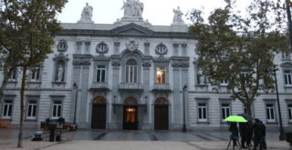 Un Supremo dividido pospone hasta este martes su decisión sobre el impuesto de hipotecas